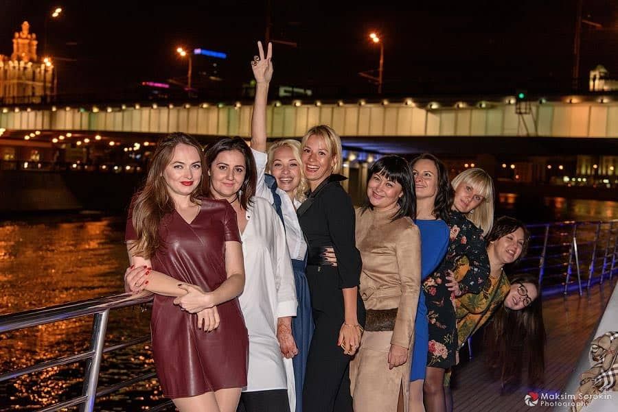 фотосъемка юбилея на теплоходе