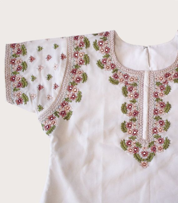 Тажима-Сервис: вышивка на блузах