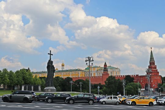 Обзорная экскурсия по Москве