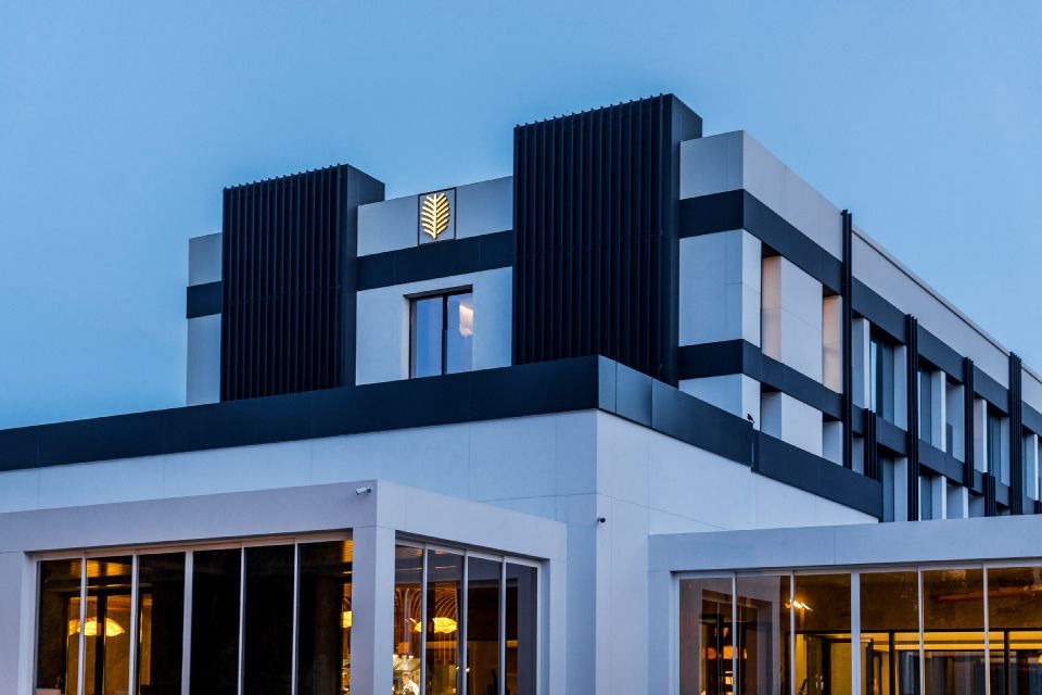 фасад отеля