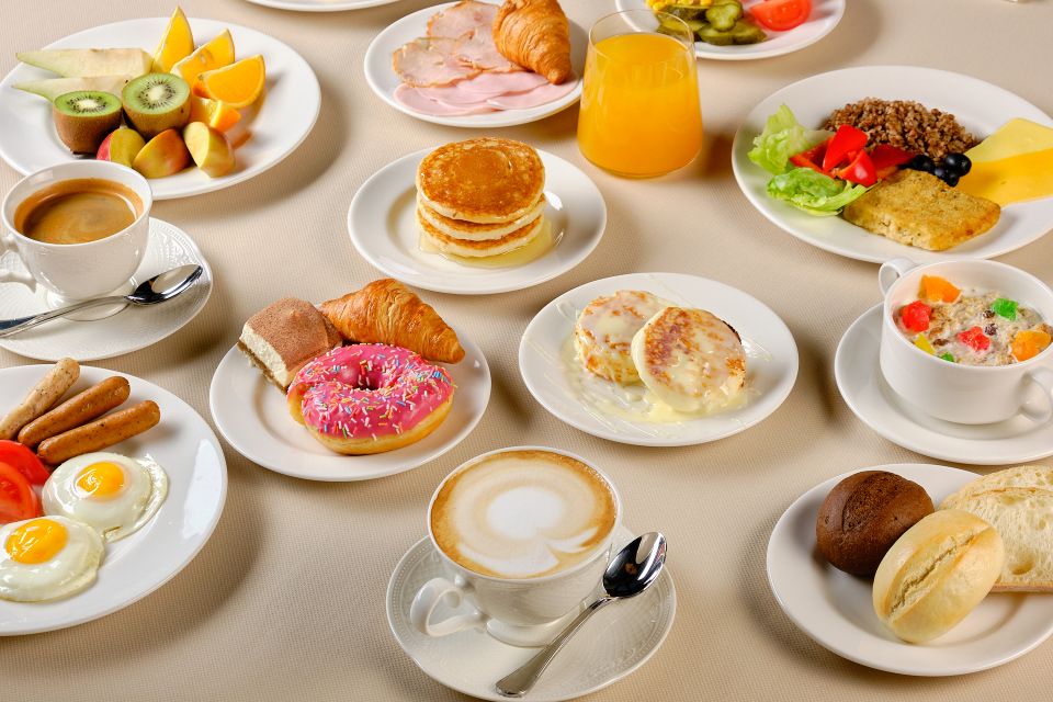завтрак на столе