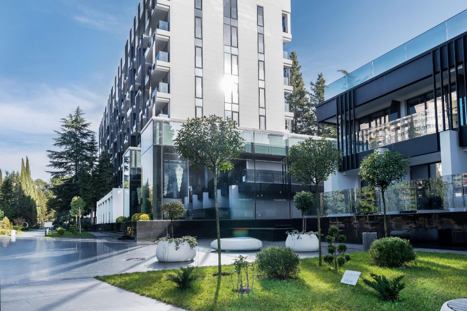 корпус отеля моне