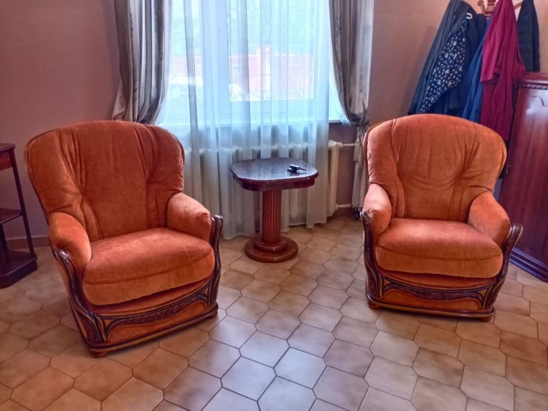 обивка дивана