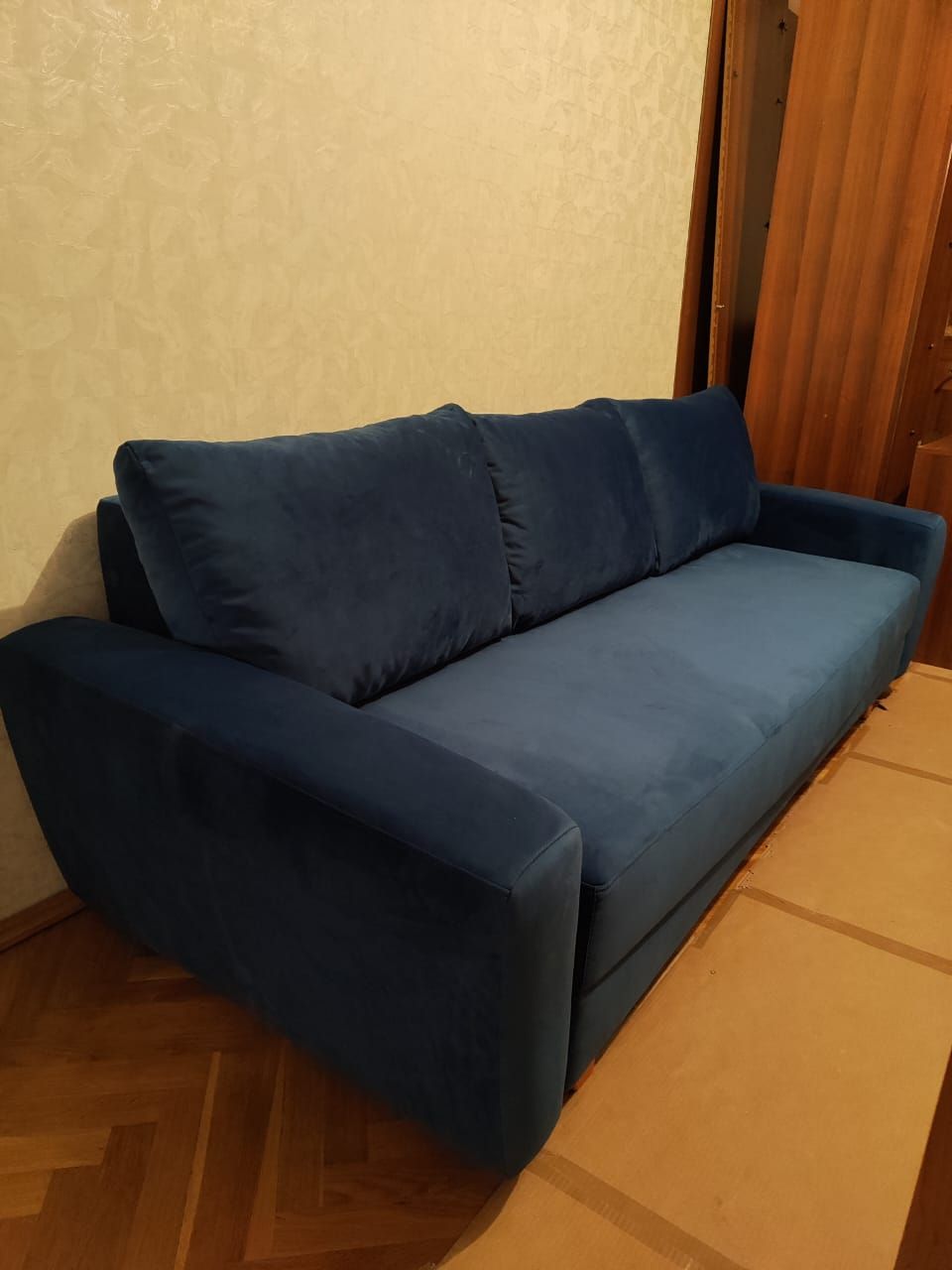 обивка дивана