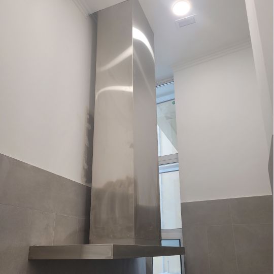 Зонт вытяжной для медлаборатории