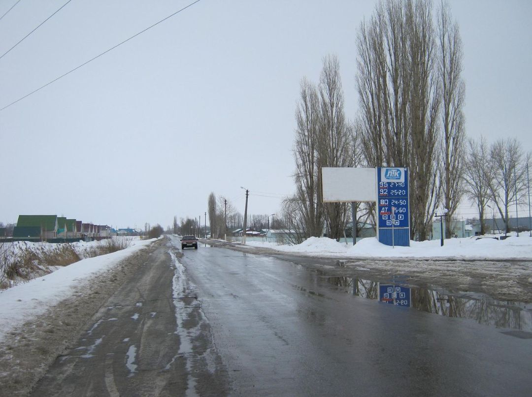 с.Добринка, Липецкая обл, ул. Правды - выезд