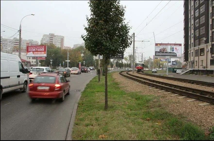 Дзержинского, 300м от кафе Уют