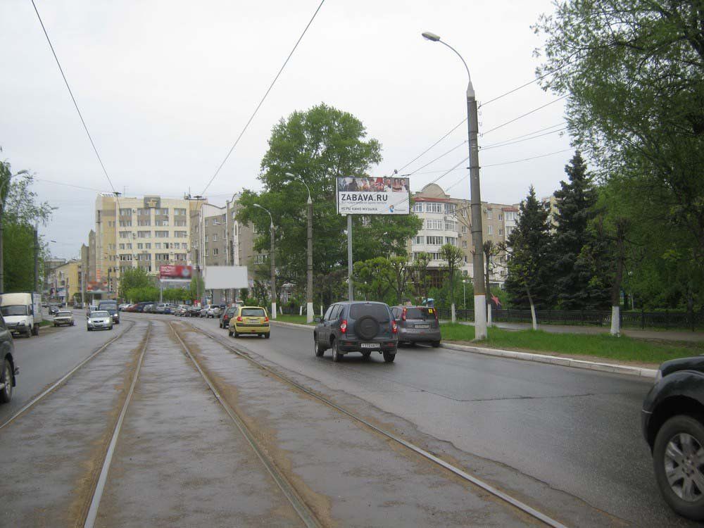 пр-т Победы д.10, у парка Победы