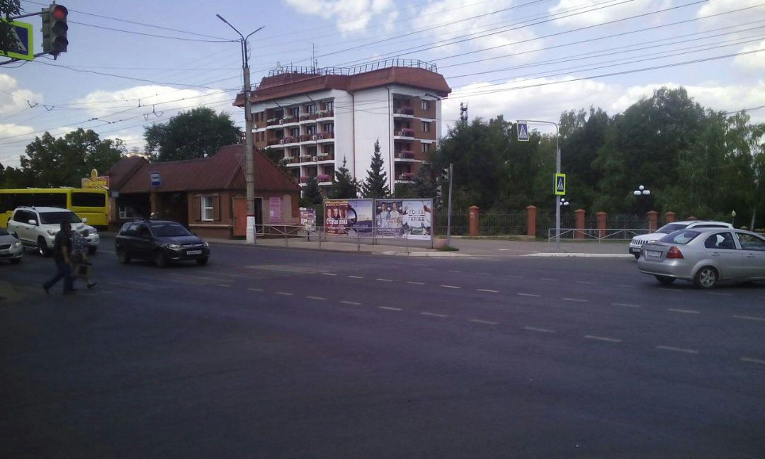 пр. Победы д. 1б_ул.Островского