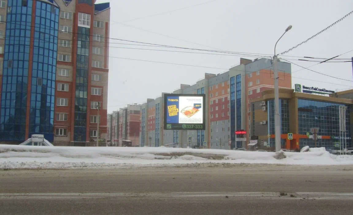 Лазурная(пересечение Худайбердина-Артема)