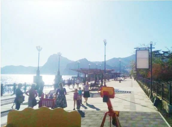 ул.Набережная, прогулочная зона, пляж