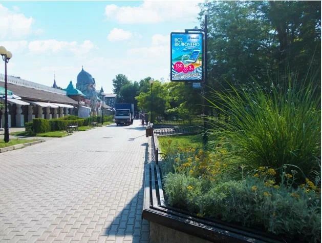 Центральная набережная, Горького ул., вход в Аквапарк