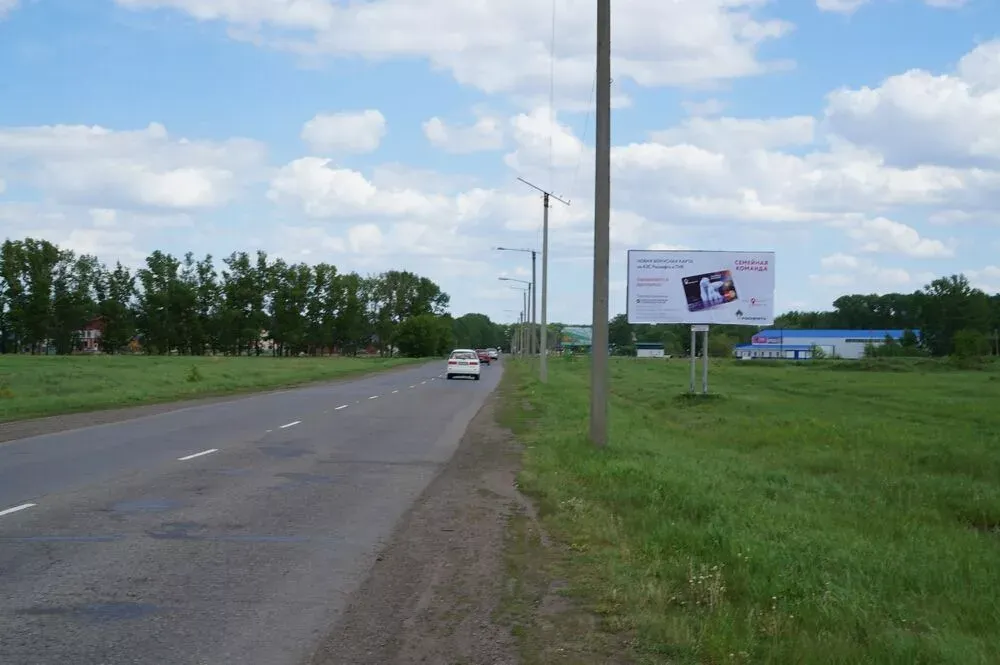 пер. Ульновский ,81 (въезд)