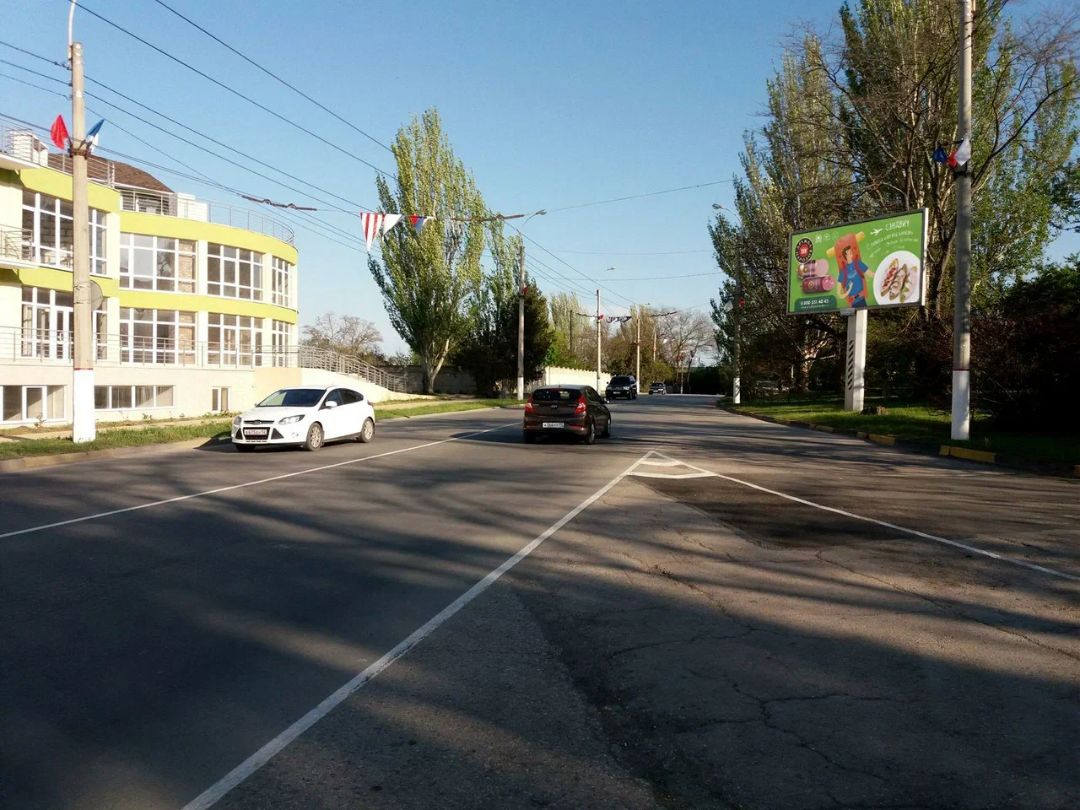 Адмиралтейский проезд ул., за кафе Форум