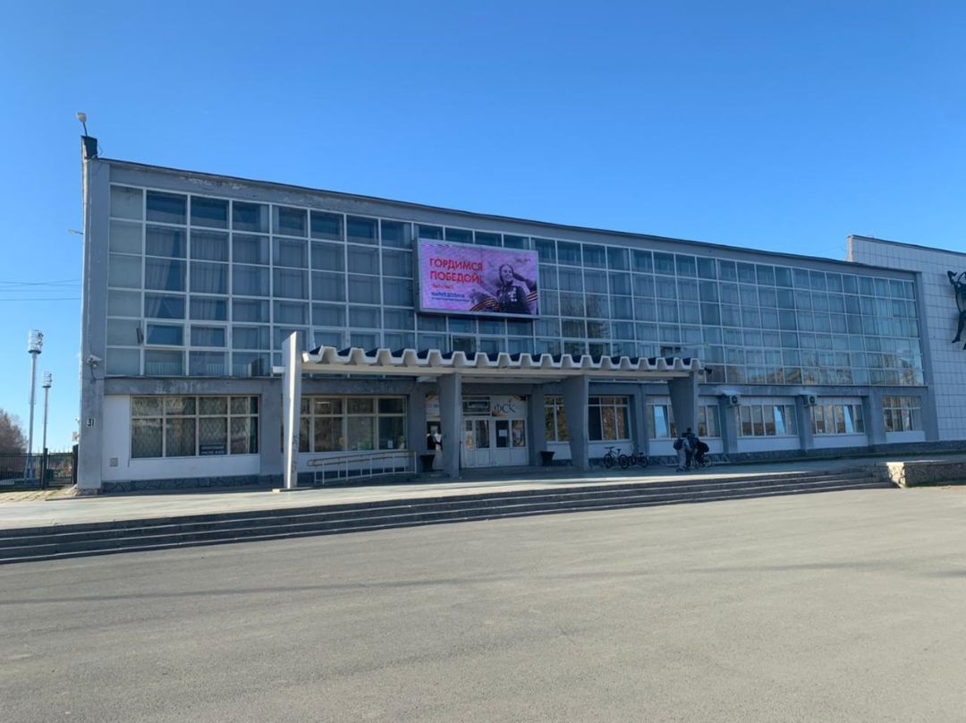 Декабристов - Коммунистическая