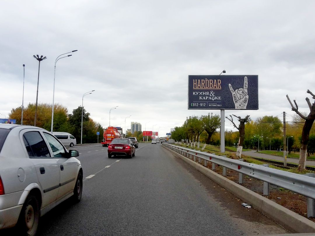 пр. М.Джалиля, 16, район остановки Автостанция