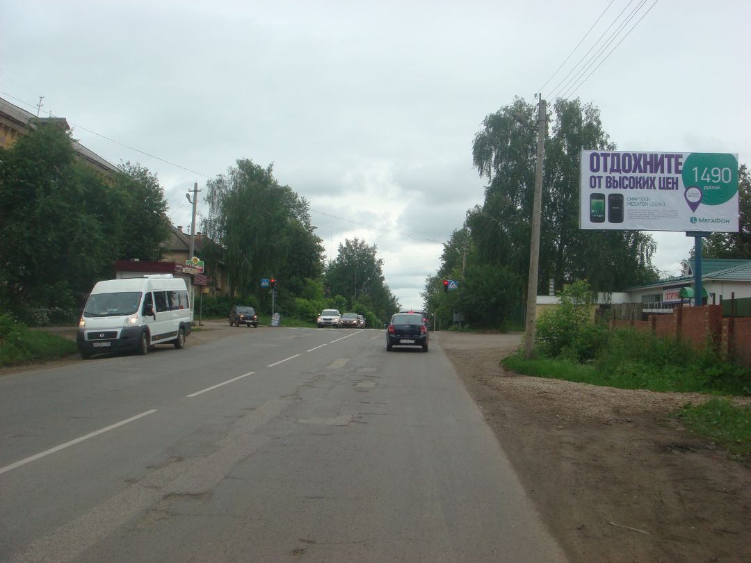 ул Бачурина,30