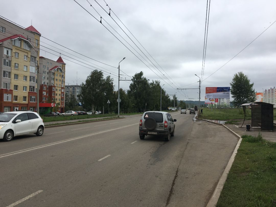 пр-т Строителей, юго-восточнее д.68