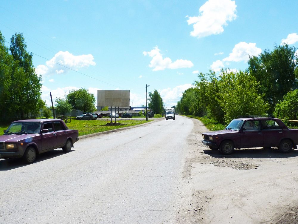 Юрьев-Польский Луговая, ул., 25(спорткомплекс Радуга) Б