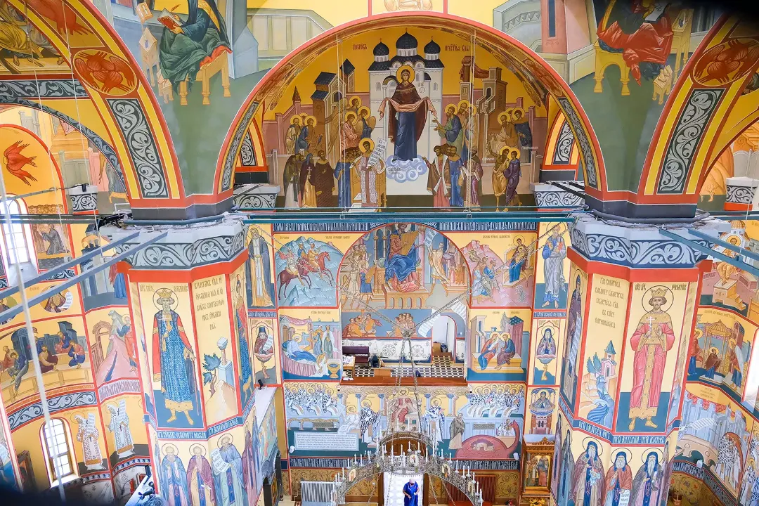 Роспись храма Серафима Саровского. Фрески. Артель "Радость"