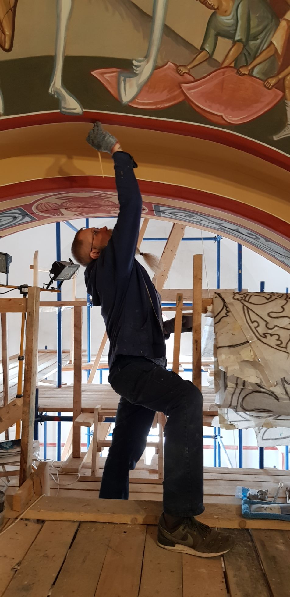 Роспись храма. Иконописцы. Фрески. Артель "Радость"