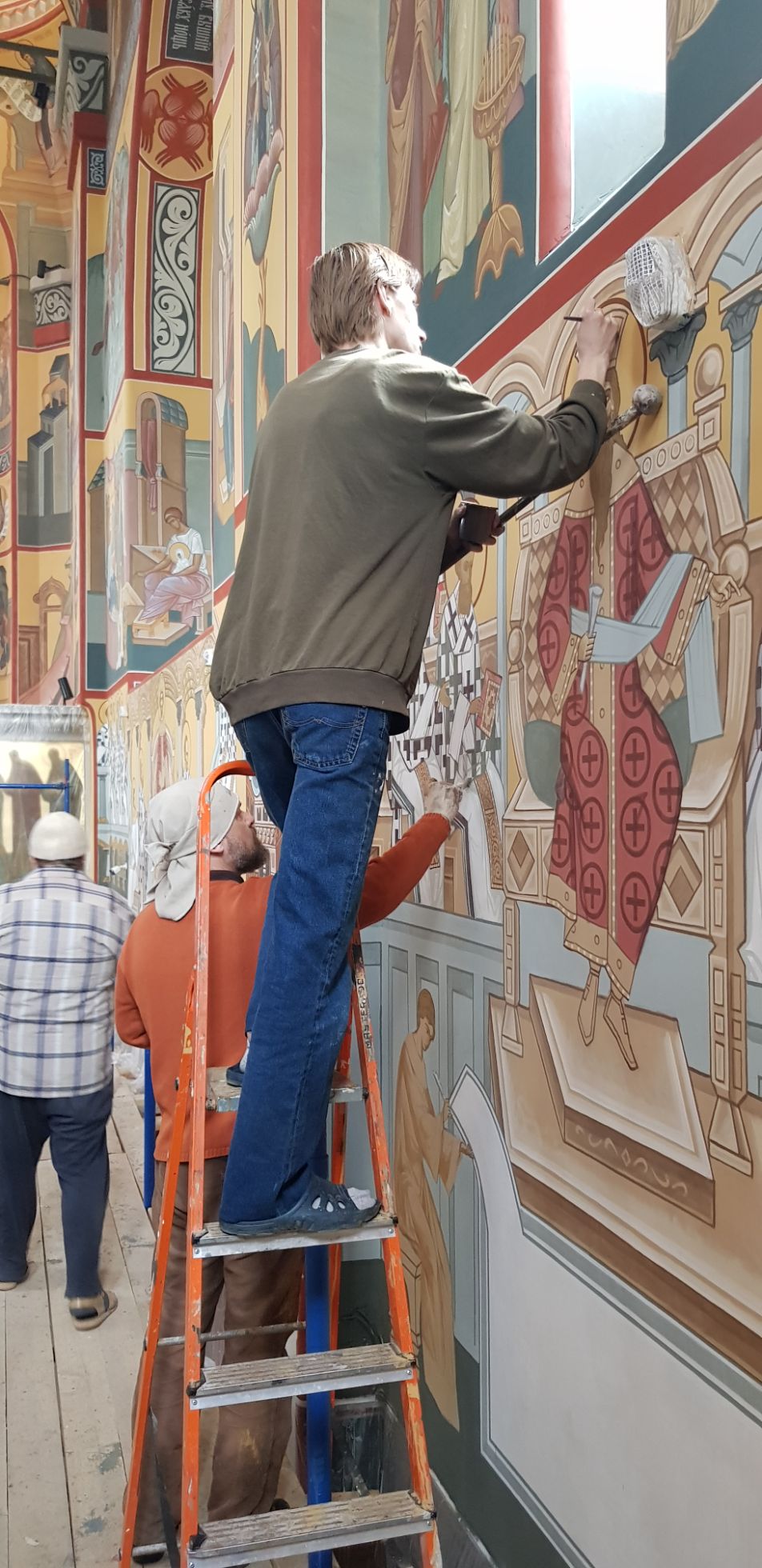 Роспись храма. Иконописцы. Фрески. Артель "Радость"