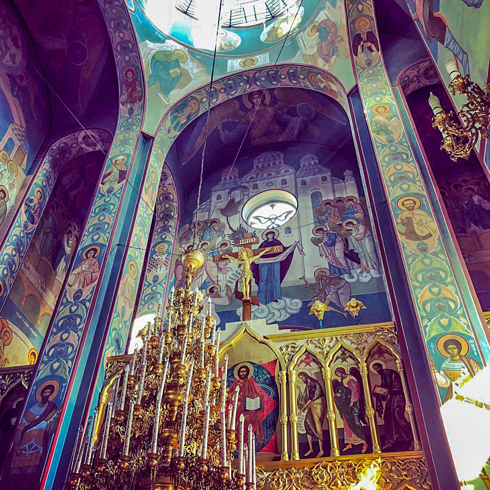 Роспись храма иконы Божией Матери "Избавительница". Фрески. Артель "Радость"