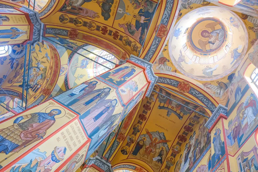 Роспись храма Серафима Саровского. Фрески. Артель "Радость"