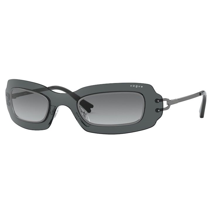 Солнцезащитные очки Vogue