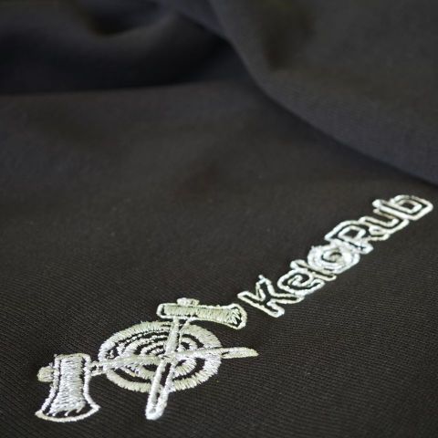 Вышивка на худи