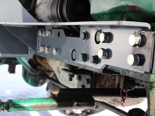 лонджерон стойки