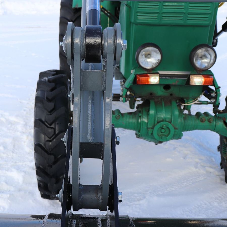 лонджерон стойки