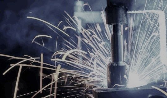 дробеструйная камера для металлообрабатывающей промышленности