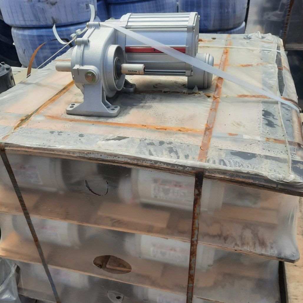 На дождевальных машинах Каскад используются мотор-редукторы только фирмы UMC