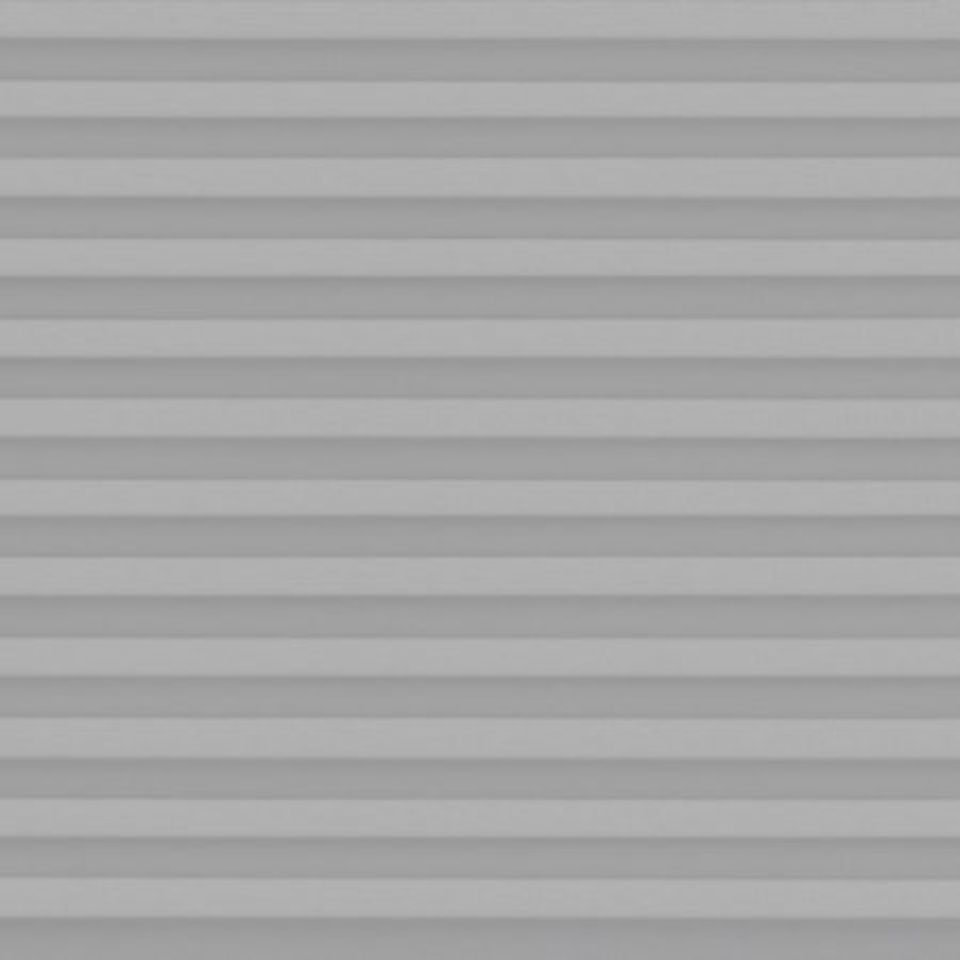 10658