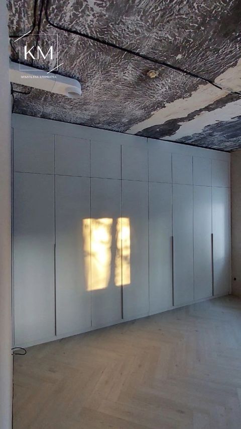 Большой гардероб