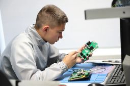 Медальон студенту за профессионализм