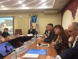 Кикбоксеры на пьедестале военнослужащим СВО