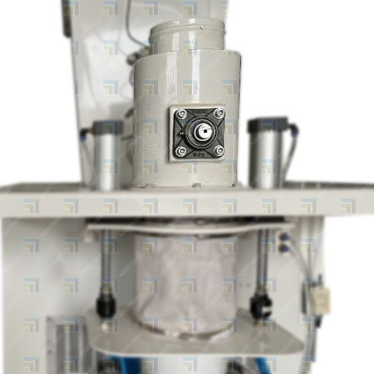 Подключение активной аспирации в зоне шнека весового дозатора