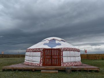 Экскурсия Кочевники Байкала в Усть-Орду из Иркутска. Знакомство с культурой, легендами, традициями и кухней западных бурят.