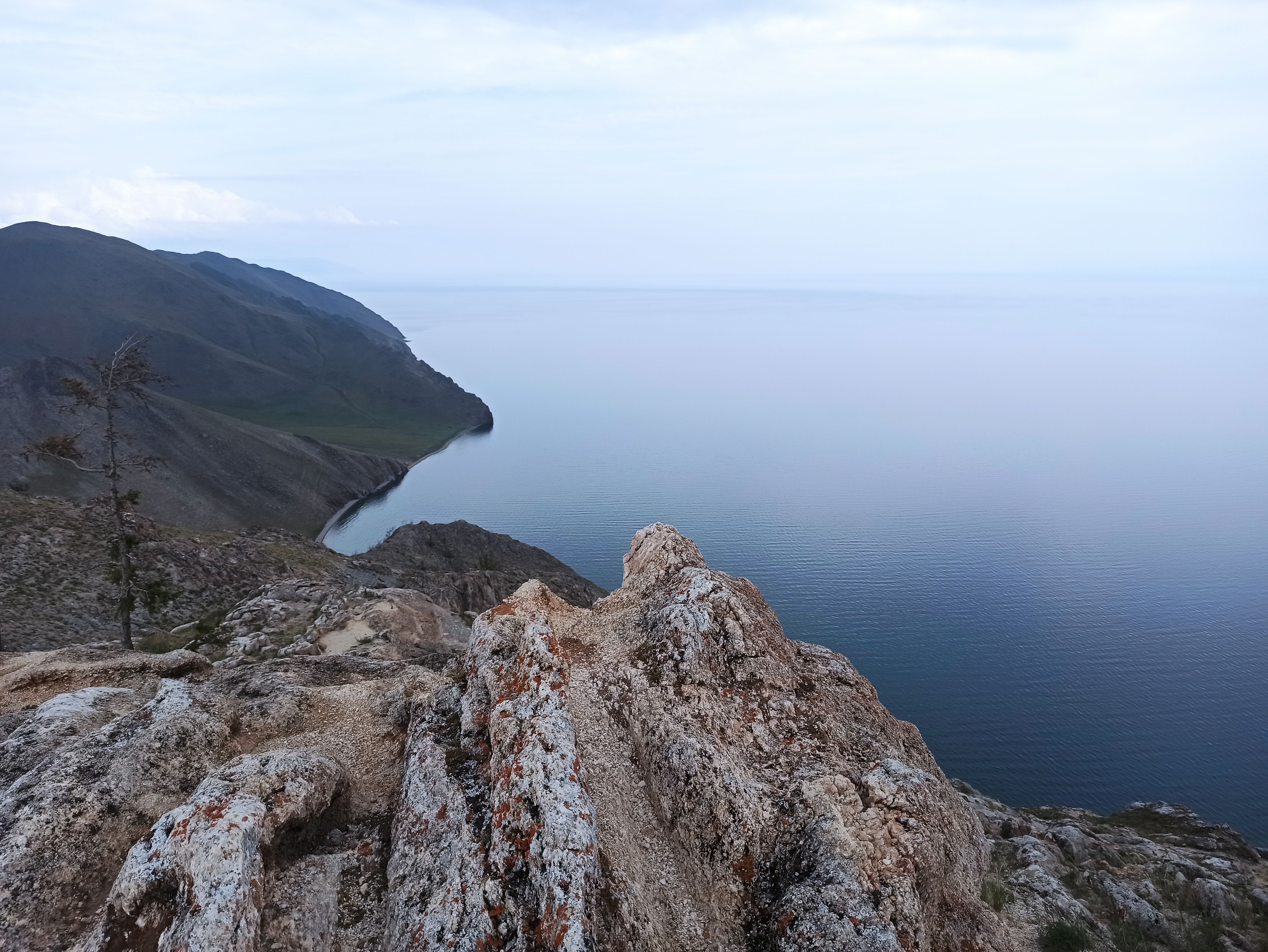 Западный берег Байкала