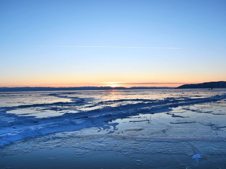 Лед в Листвянке