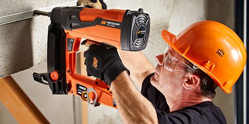 Точность сборки дома рабочими