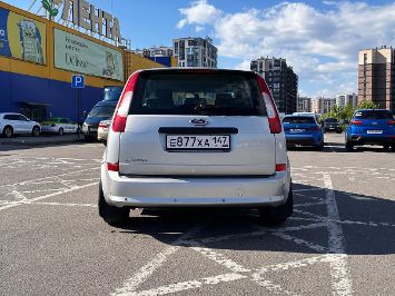 Помощь в продаже автомобиля Ford C-Max 2004 вид прямо сзади