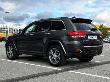 Продажа автомобилей без посредников Маруи Авто Санкт-Петербург, помощь в продаже автомобиля Grand Cherokee 2019 видсо стороны