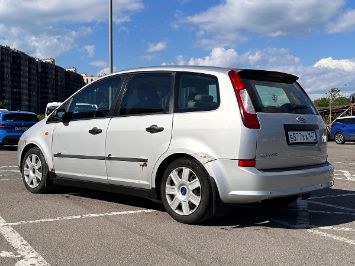 Помощь в продаже автомобиля Ford C-Max 2004 вид сзади