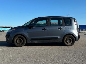 Продажа автомобилей без посредников Маруи Авто Санкт-Петербург, помощь в продаже автомобиля Citroen C3 Picasso видсбоку