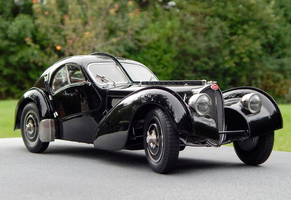 автомобиль Type 57SC Atlantic