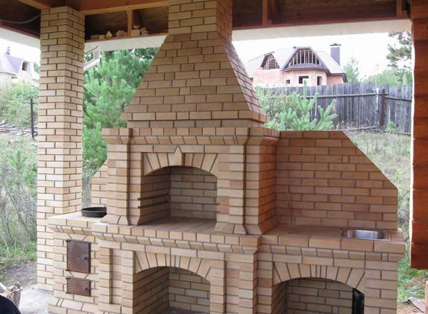 барбекю из гиперпрессованного кирпича