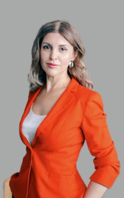 Елена Шевцова